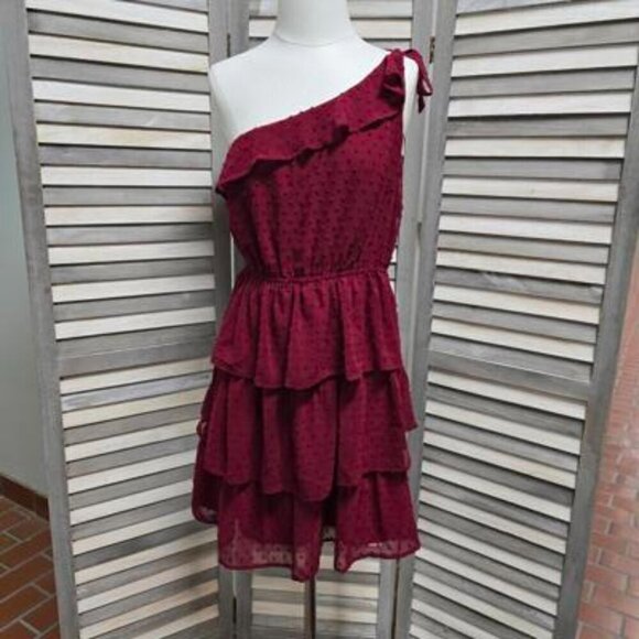 Chic One Shoulder Ruffled Dress | Grace Karin | M - Picture 1 of 15